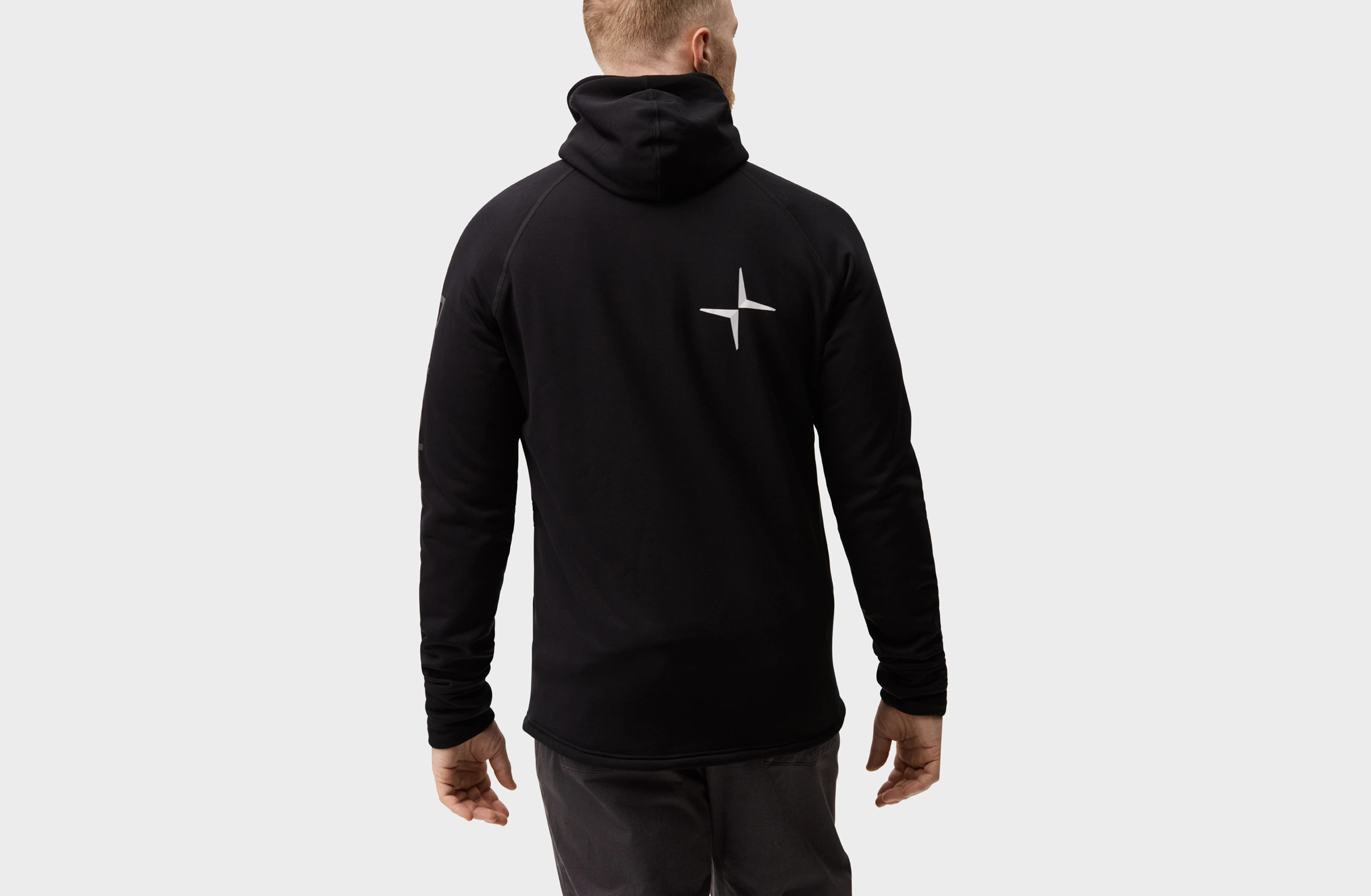 Polestar_Additionals_Ms-Power-Houdi_0990