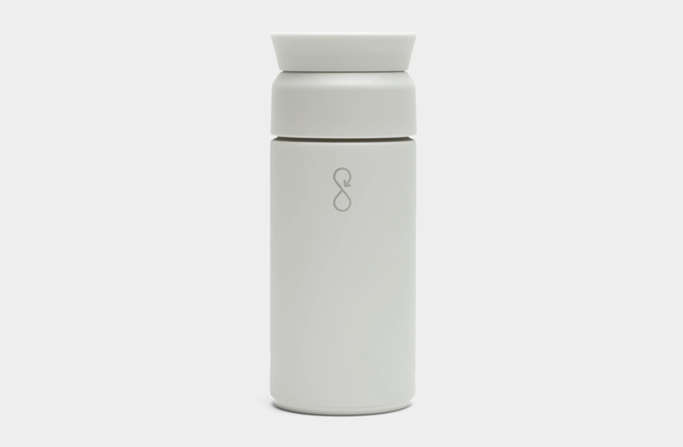 Graue Isolierflasche in minimalistischem Design