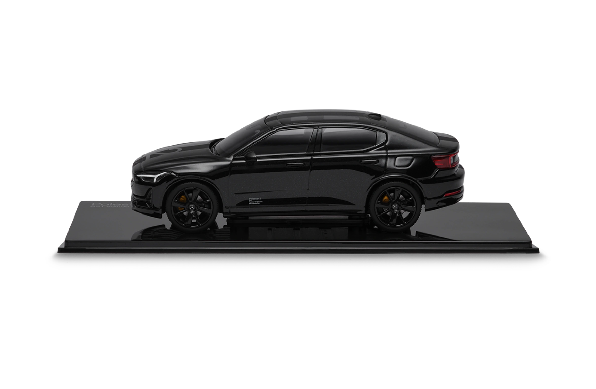 Polestar 2 BST edition 230, 1:43 Scale Model in color space
