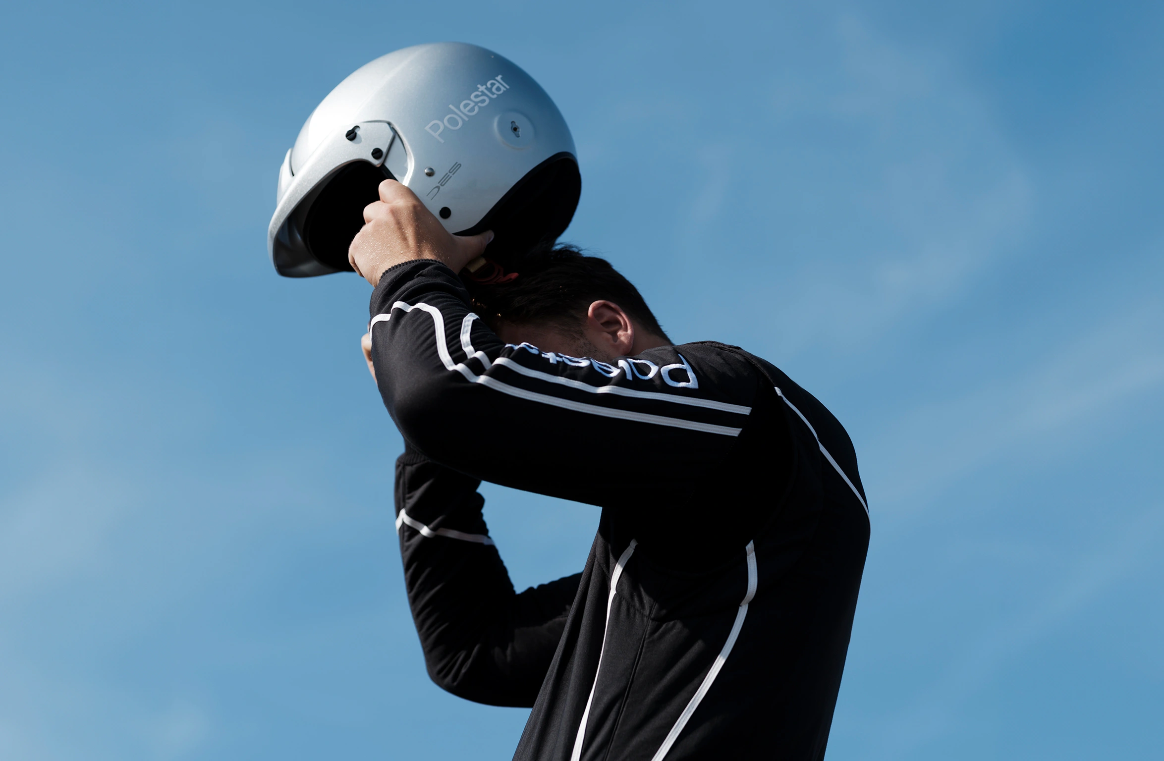 Polestar-Additionals-Experience-Track-Sonoma-d01