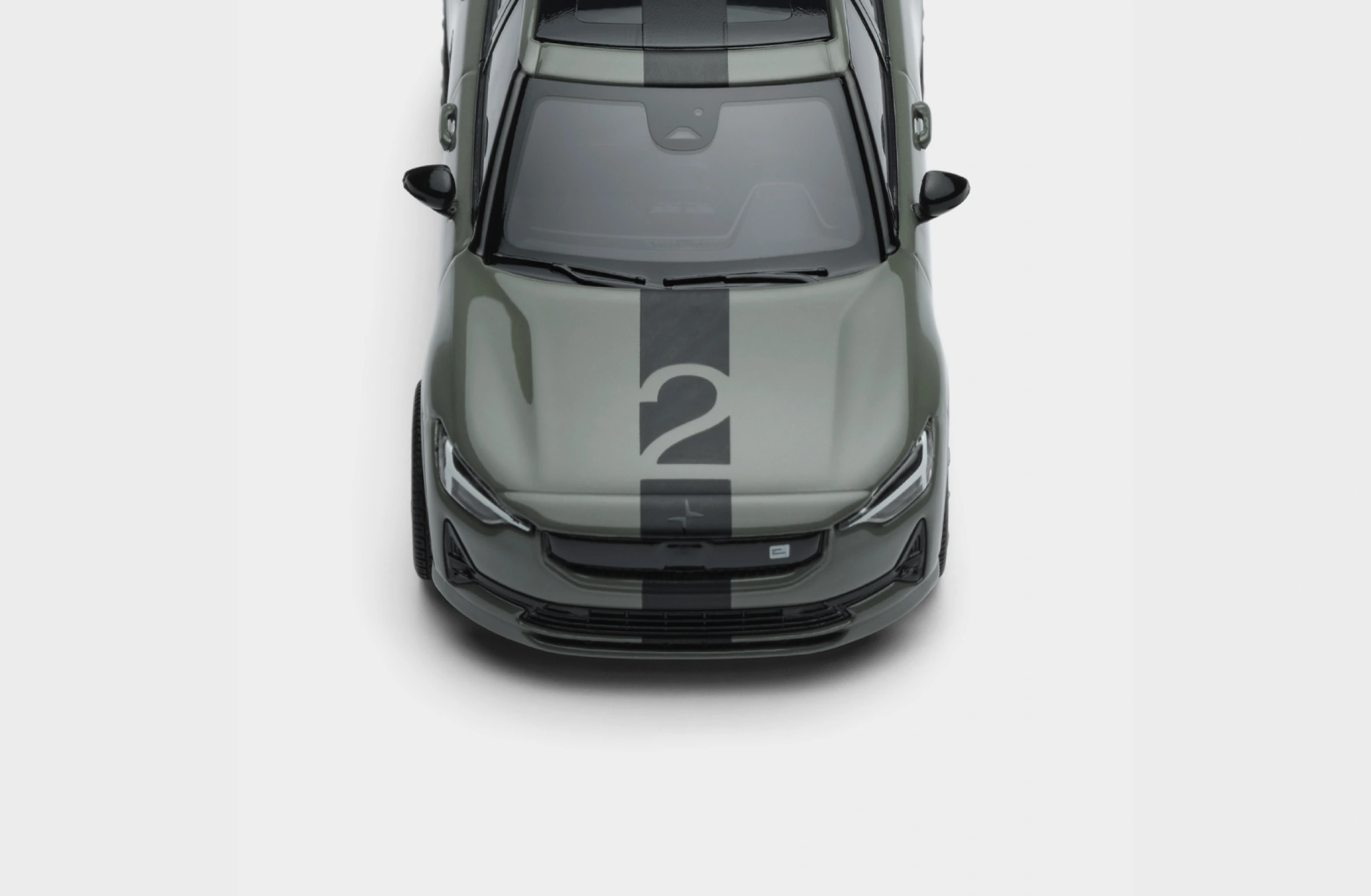 Polestar 2 BST Edition 230, 1:43 pienoismalli, nebula