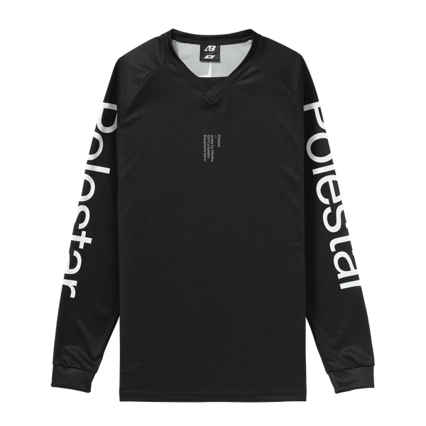 Black jersey in breathable fabric with Polestar wordmark on both sleeves.