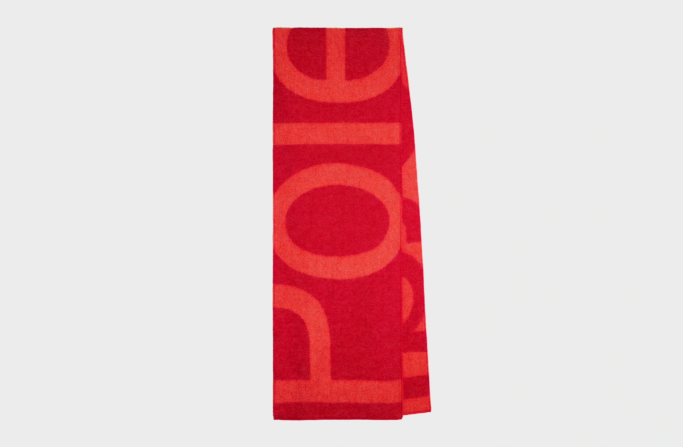 Polestar_Additionals_Scarf_Red_2