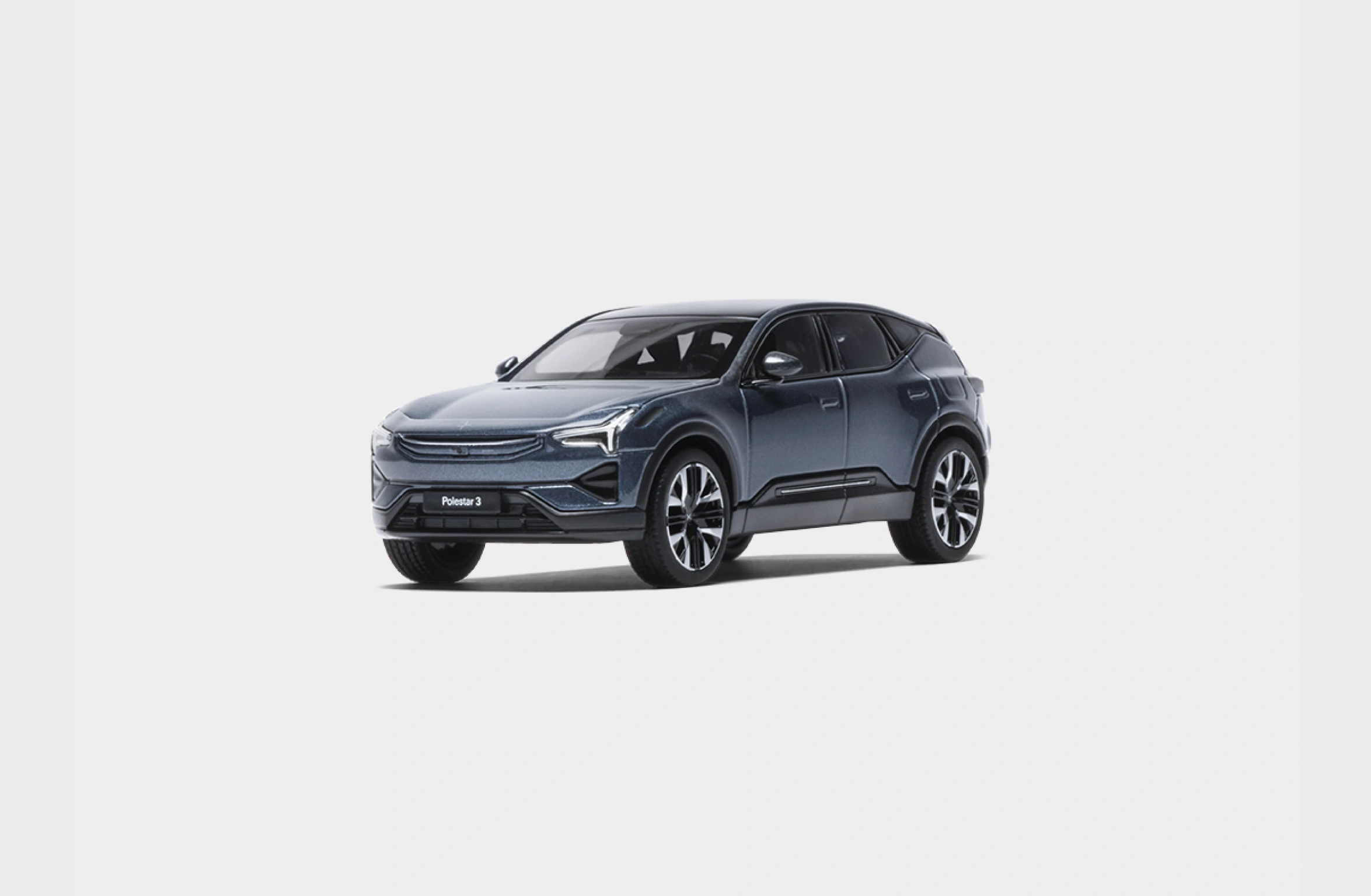 Polestar 3 skalamodel i størrelsesforholdet 1:43 midnight
