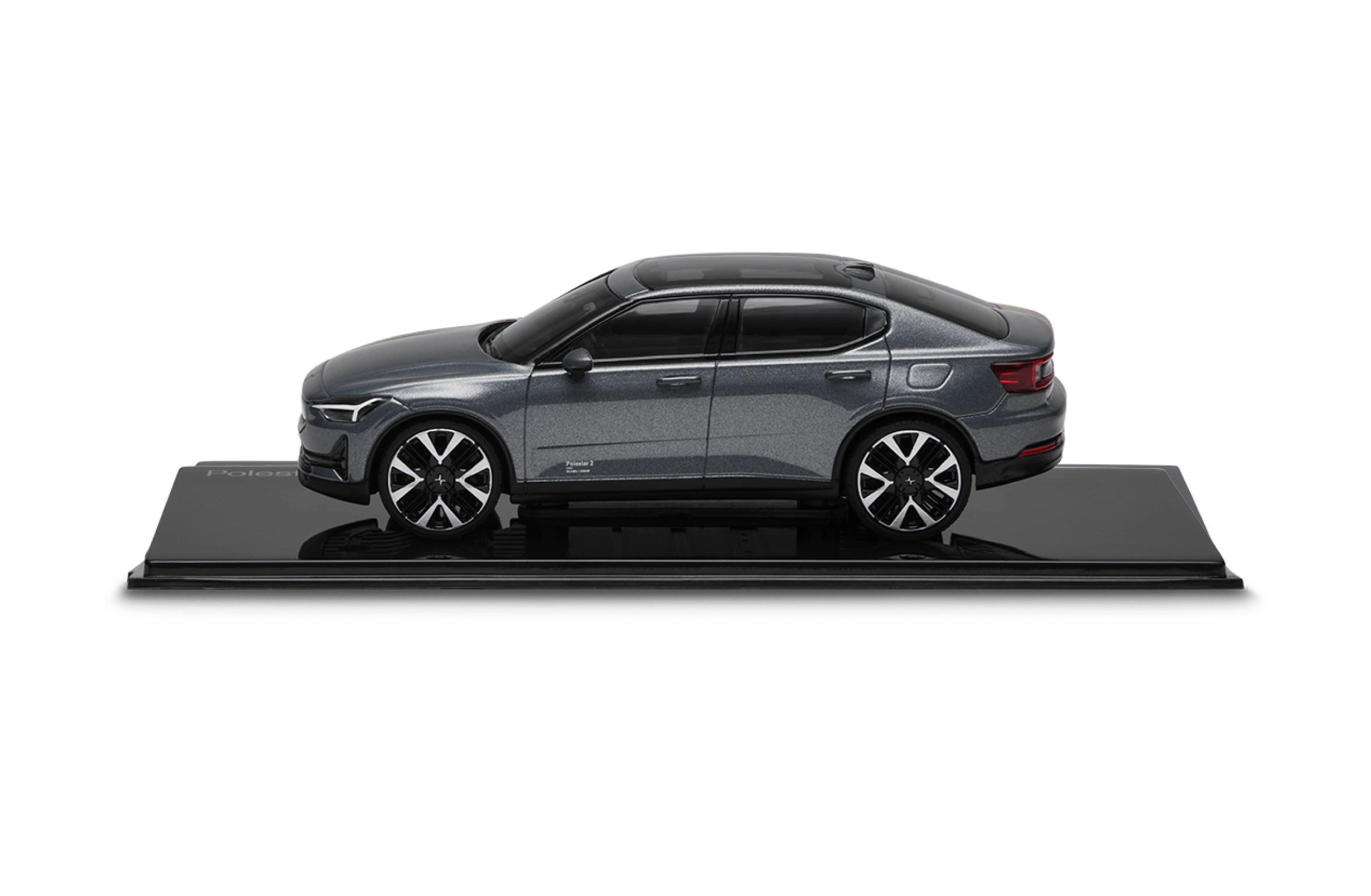 Polestar 2 schaalmodel 1:43 thunder