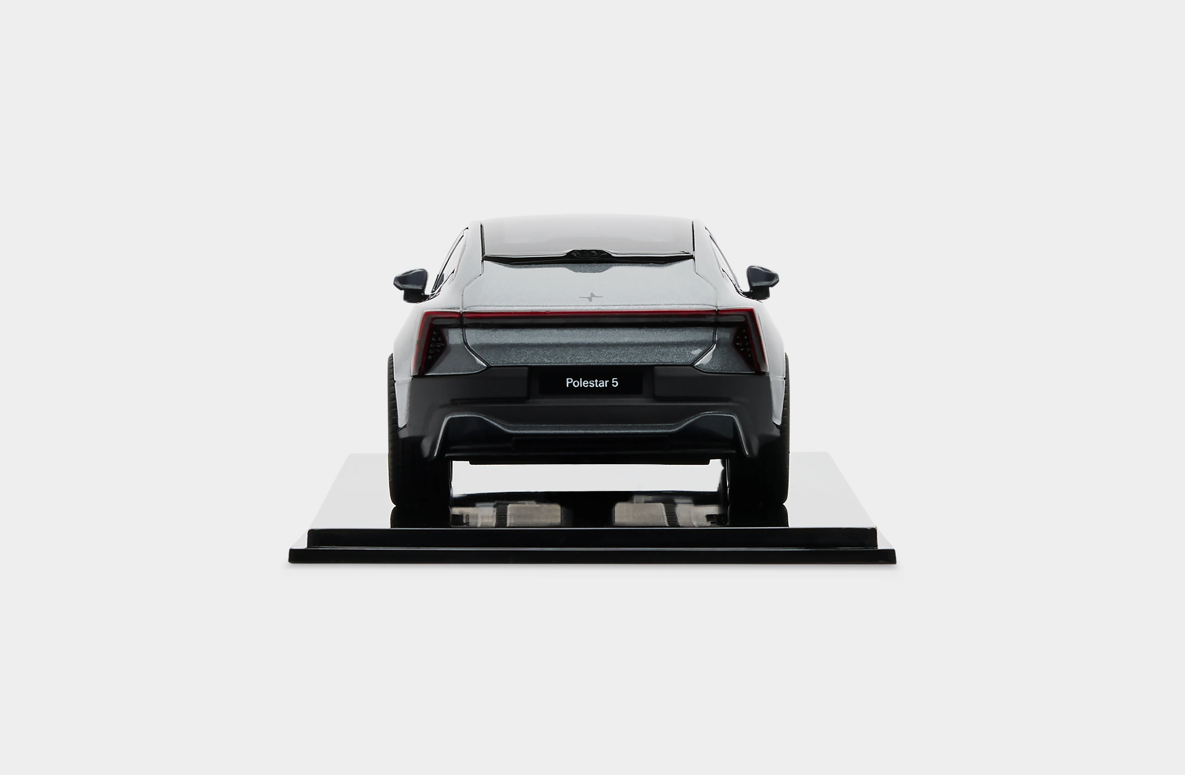 Polestar 5 Scale model 1:43 in color storm