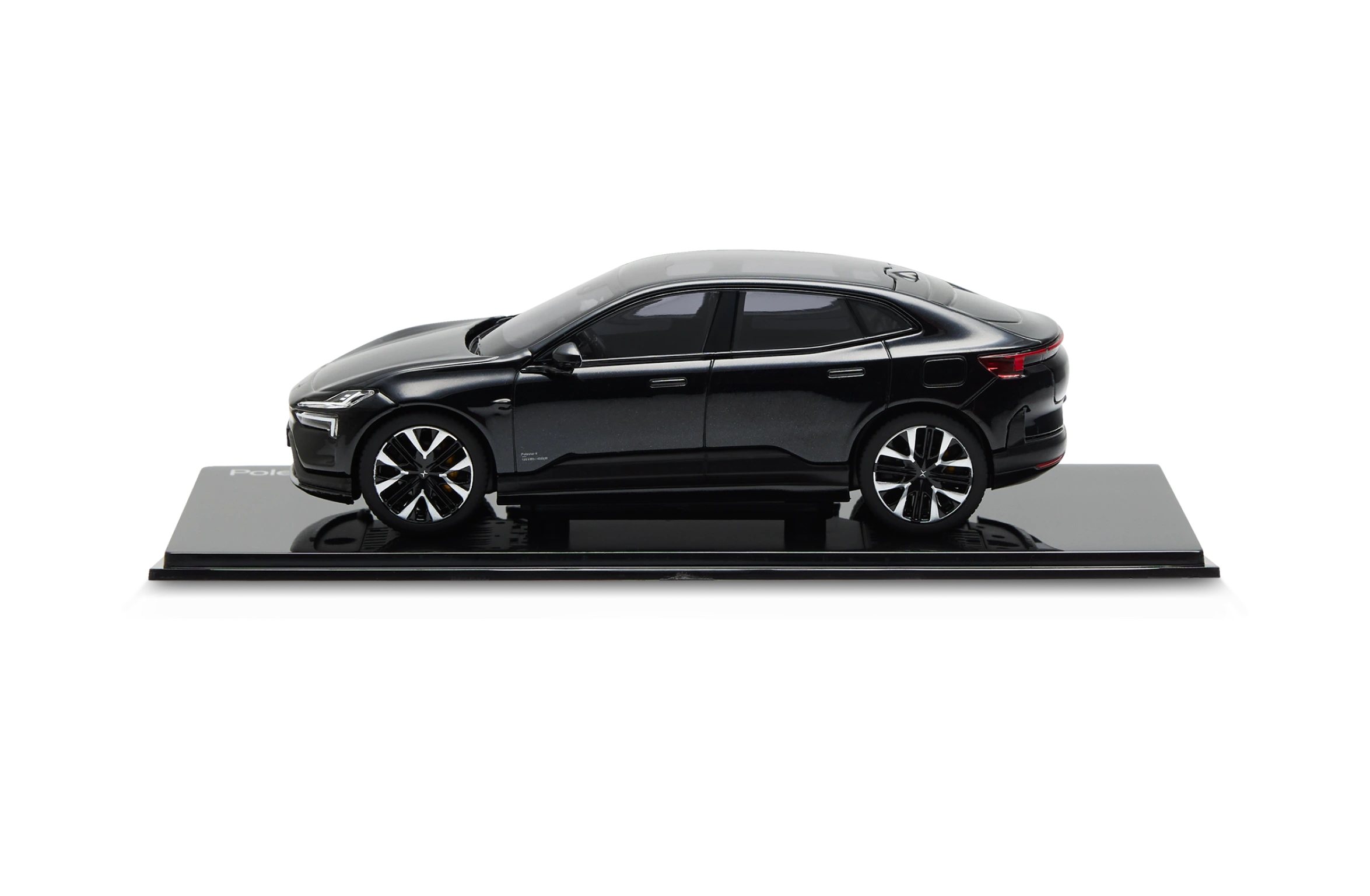 Polestar 4 Scale model 1:43 in color space